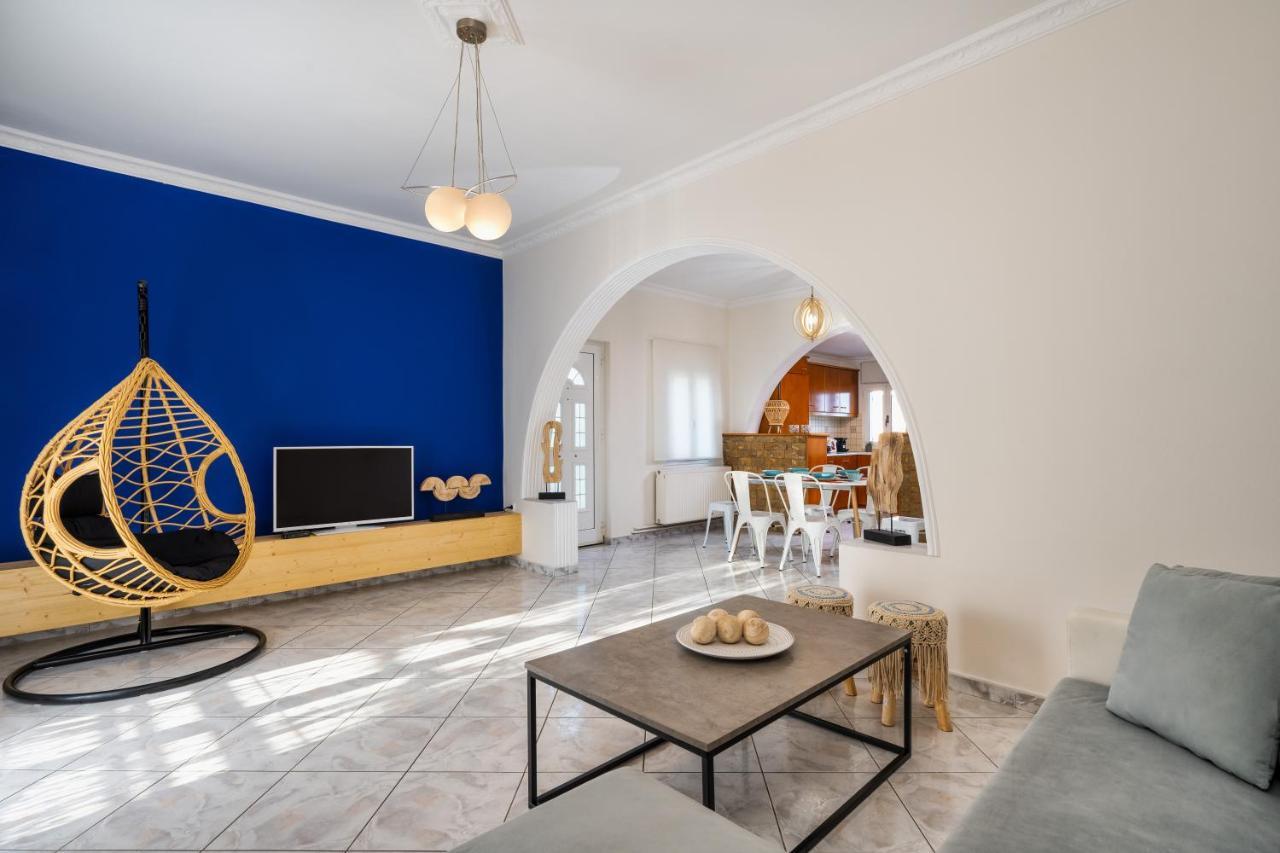 Modern 2 Bed Apartment In Downtown Of Fira Zewnętrze zdjęcie